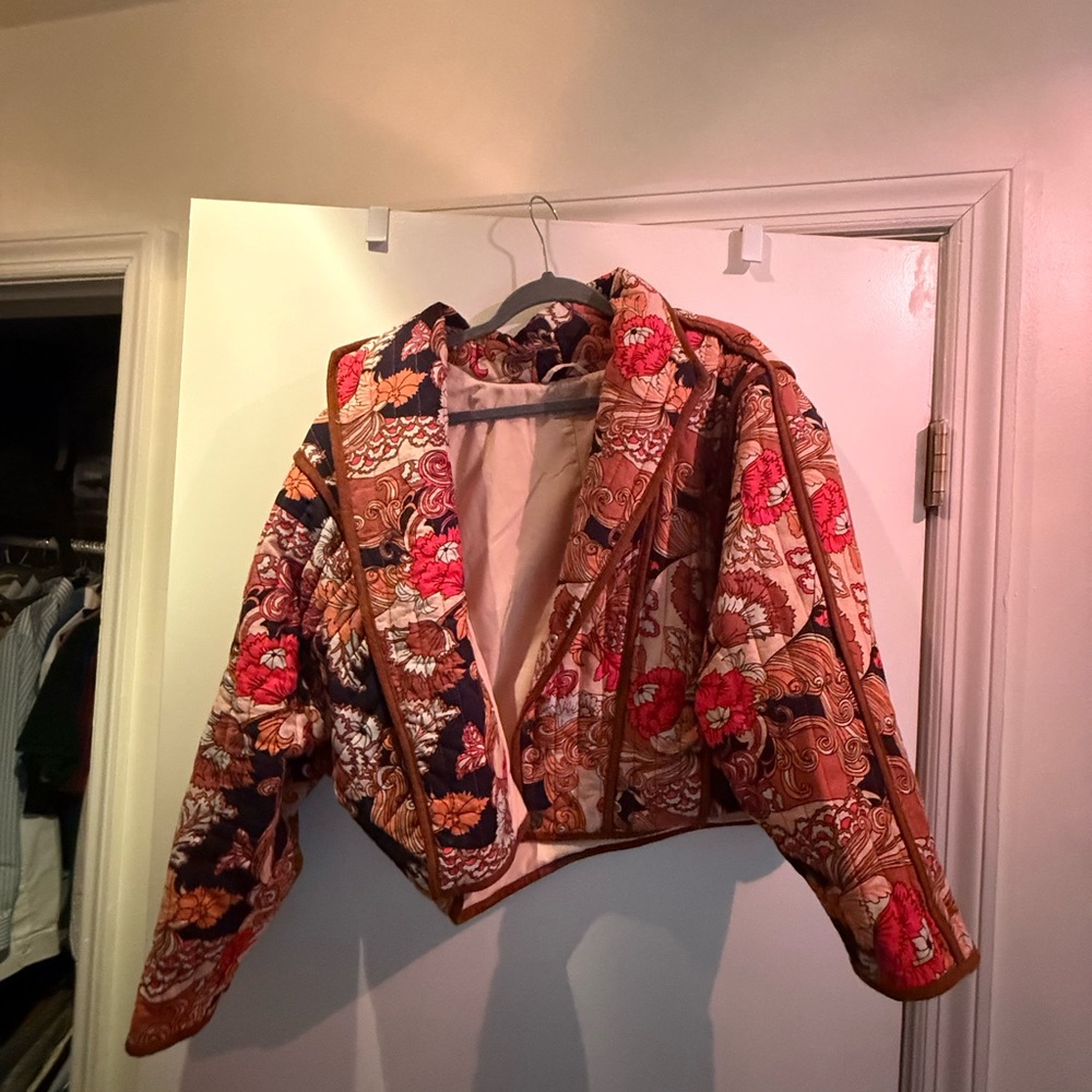 Floral Patterned Women's Jacket